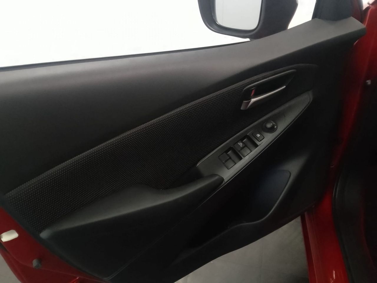 Mazda 2 e-SKYACTIV G 1.5 66kW (90CV) MT Homura - Foto 17