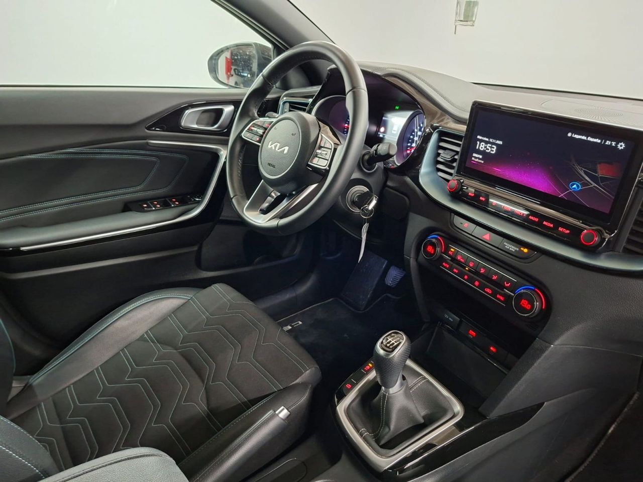 Kia Ceed 1.0 T-GDi 74kW (100CV) Style Edition - Foto 39