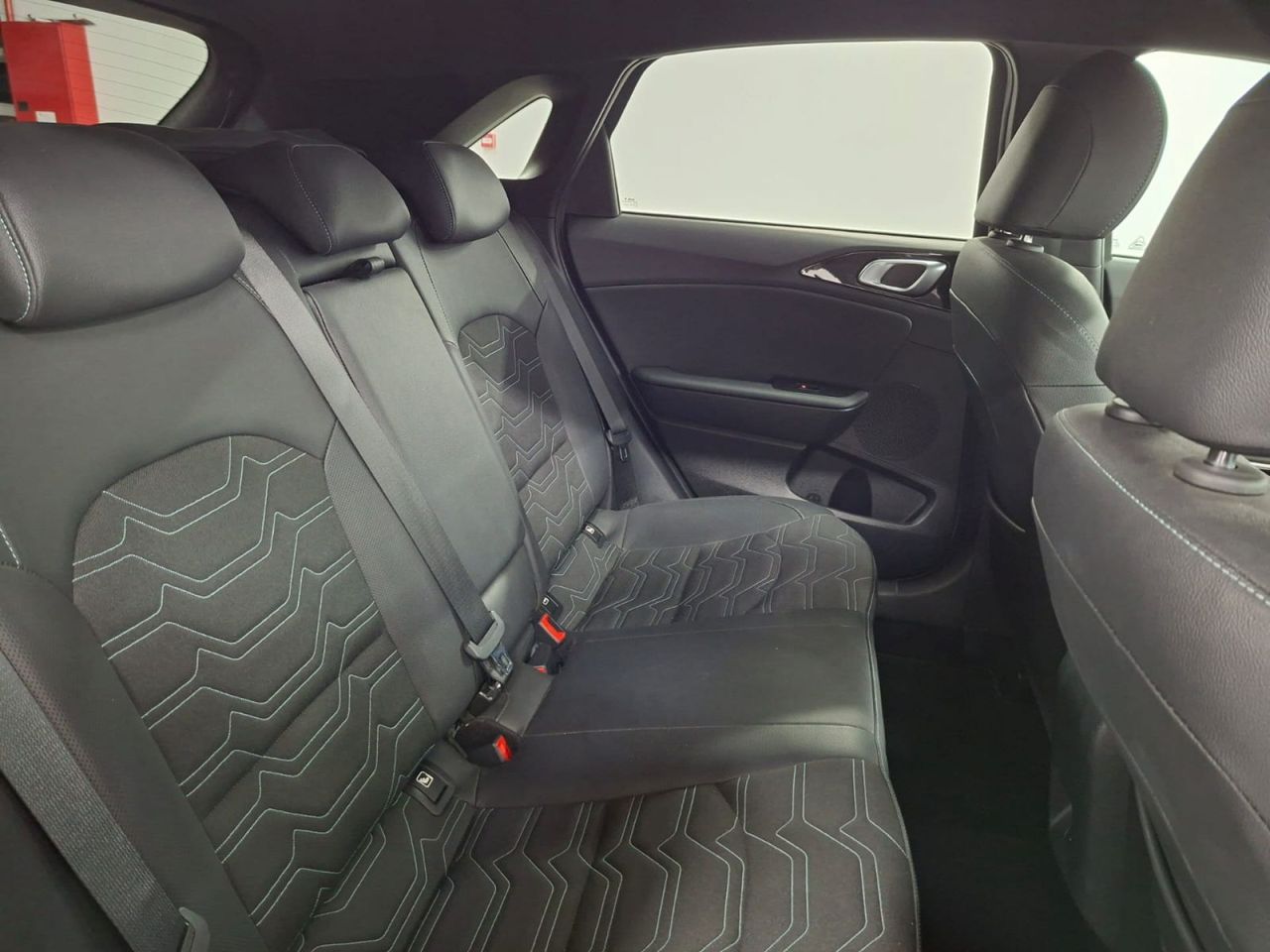 Kia Ceed 1.0 T-GDi 74kW (100CV) Style Edition - Foto 33