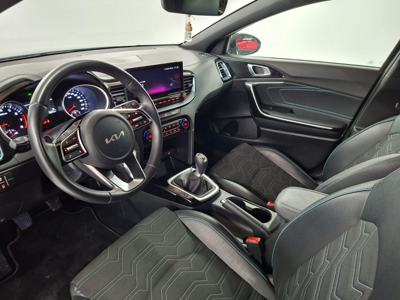 Kia Ceed 1.0 T-GDi 74kW (100CV) Style Edition - Foto 16