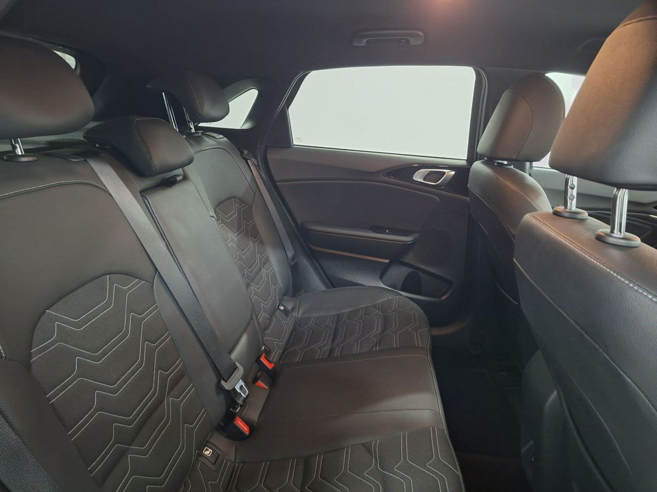 Kia Ceed 1.0 T-GDi 74kW (100CV) Style Edition - Foto 21