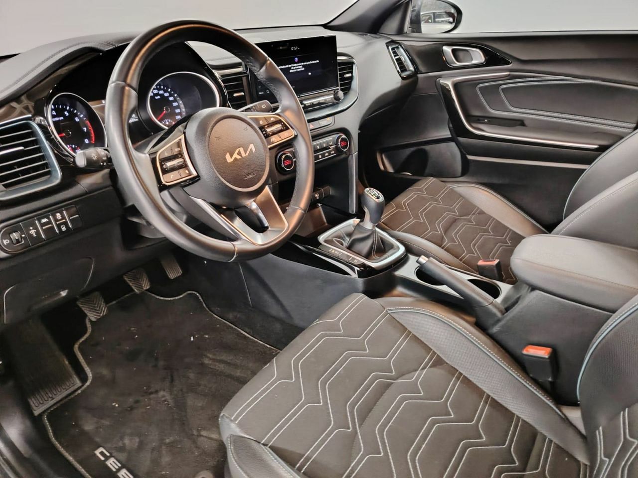 Kia Ceed 1.0 T-GDi 74kW (100CV) Style Edition - Foto 21