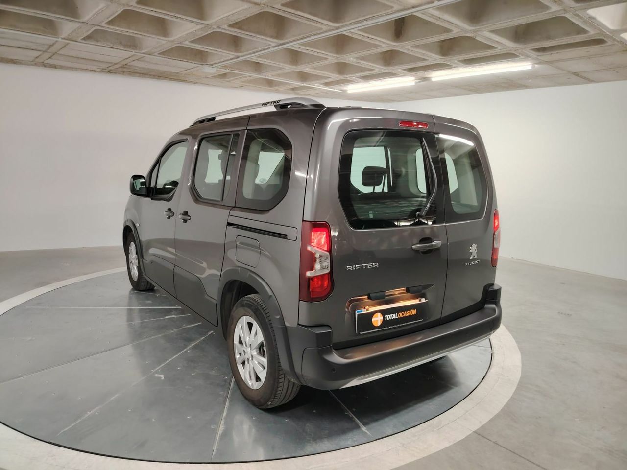 Peugeot Rifter Allure Standard PureTech 81kW - Foto 7