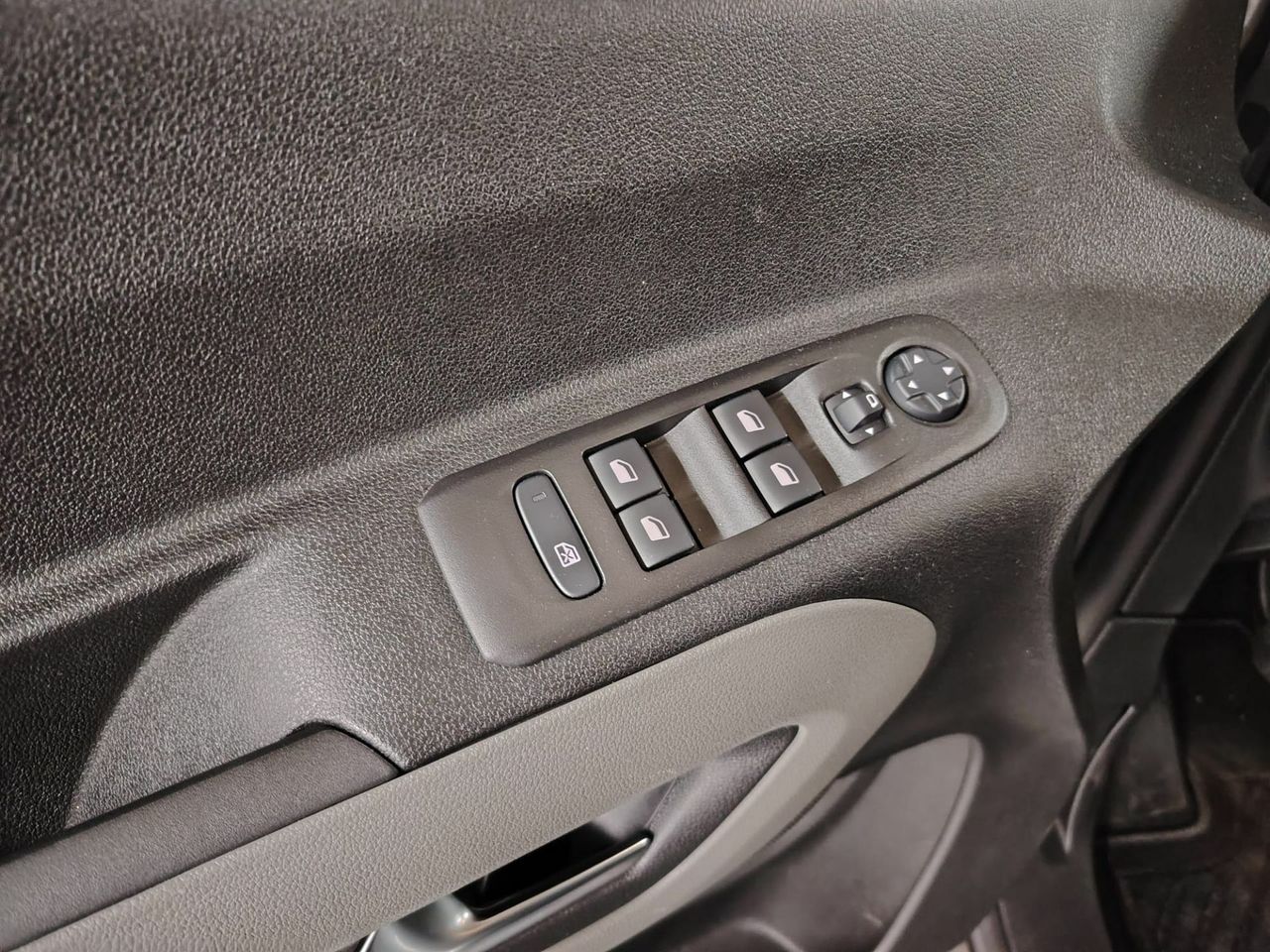 Peugeot Rifter Allure Standard PureTech 81kW - Foto 18