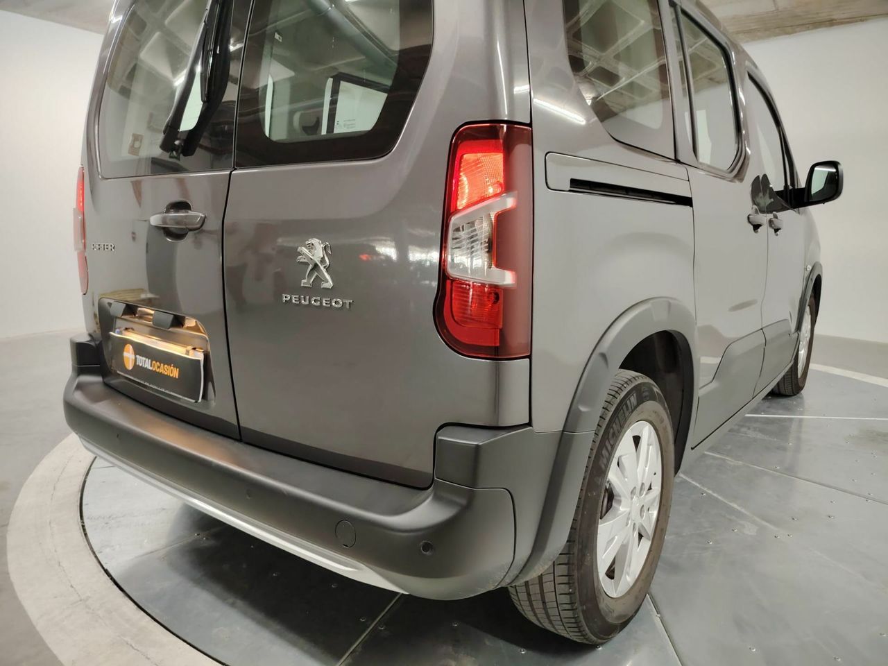 Peugeot Rifter Allure Standard PureTech 81kW - Foto 36