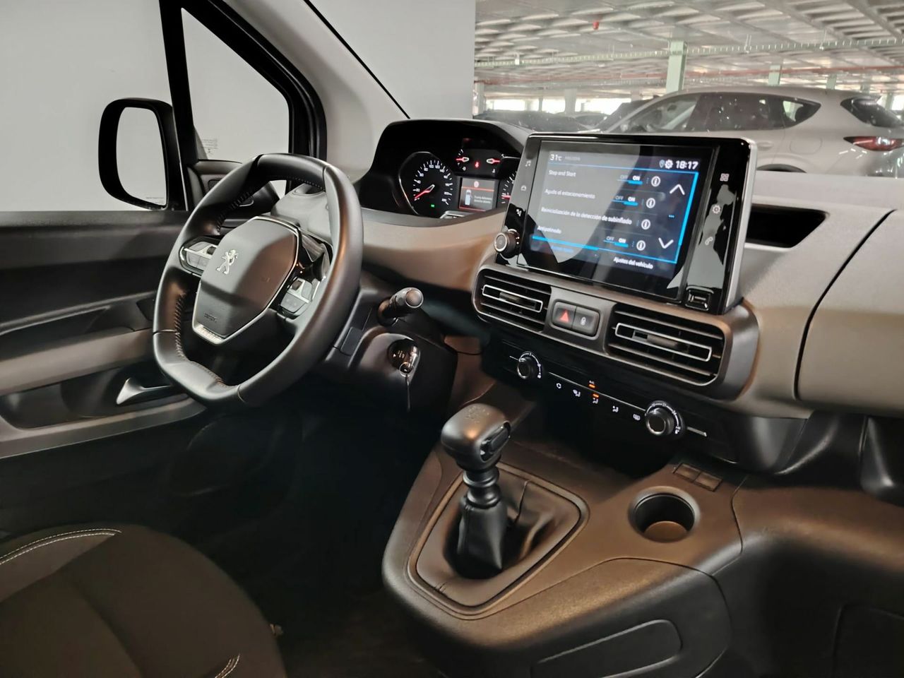 Peugeot Rifter Allure Standard PureTech 81kW - Foto 19