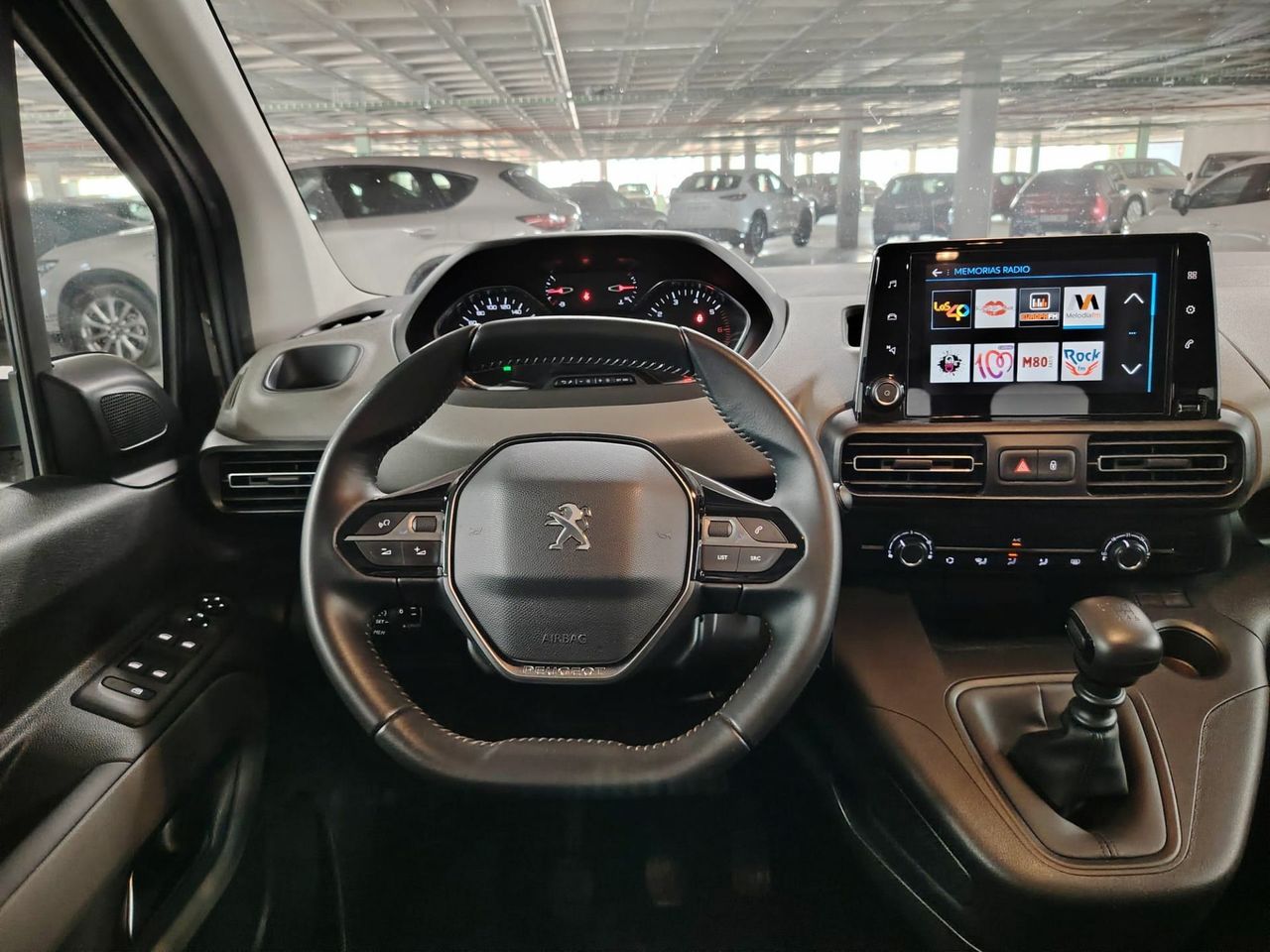 Peugeot Rifter Allure Standard PureTech 81kW - Foto 23