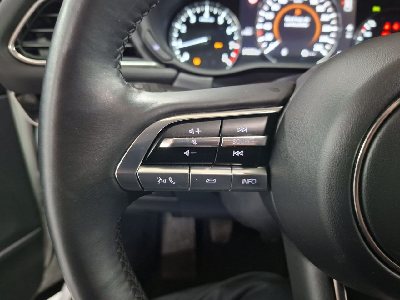 Mazda CX-30 e-SKYACTIV-G 2.0 90 kW 2WD Zenith - Foto 21