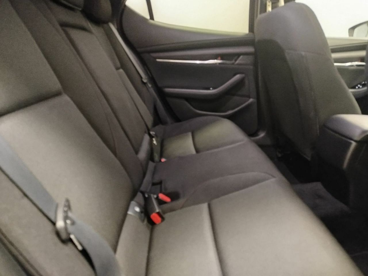 Mazda 3 2.0 e-SKYACTIV-G 88KW HOMURA - Foto 32