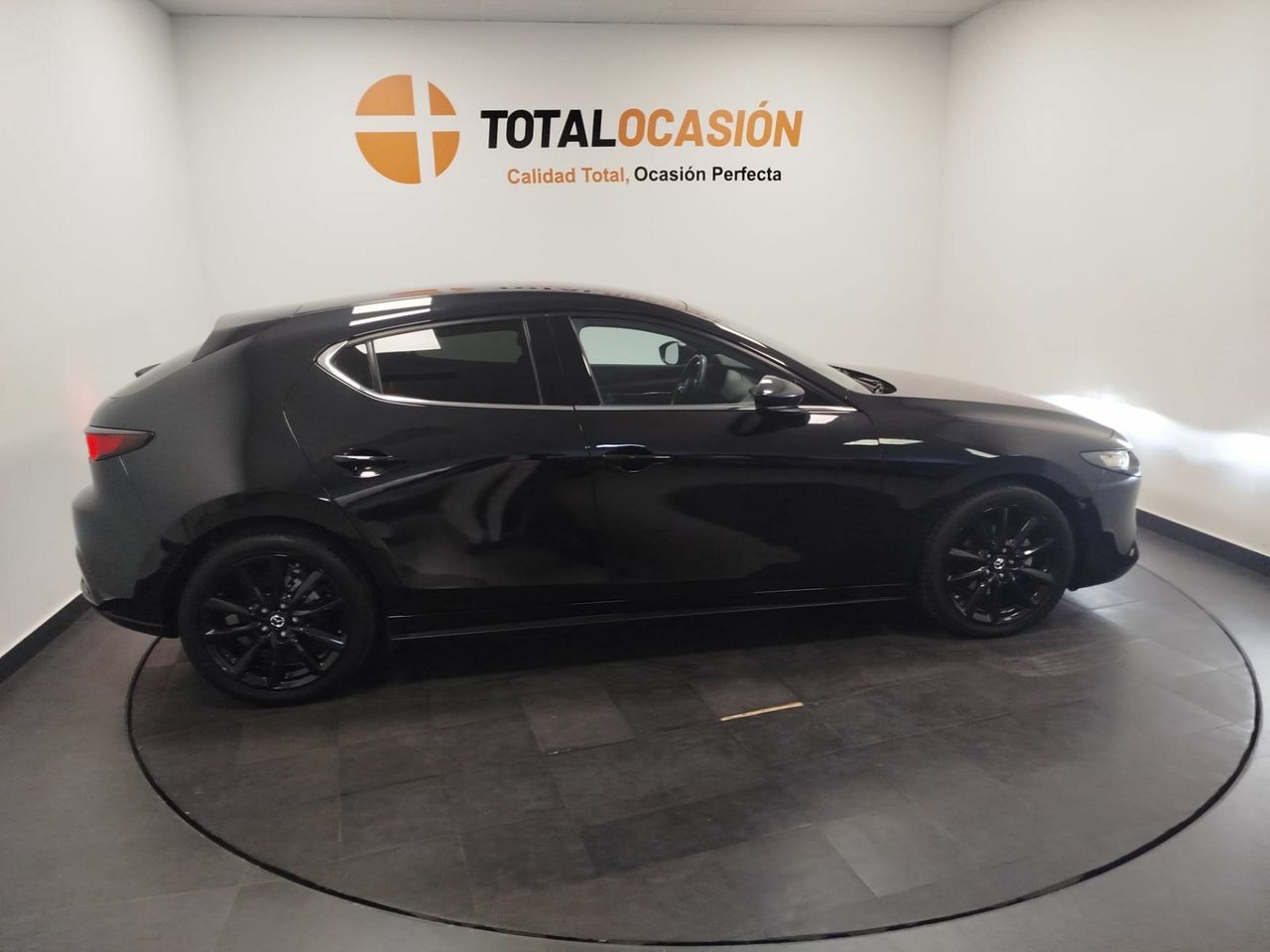Mazda 3 2.0 e-SKYACTIV-G 88KW HOMURA - Foto 6