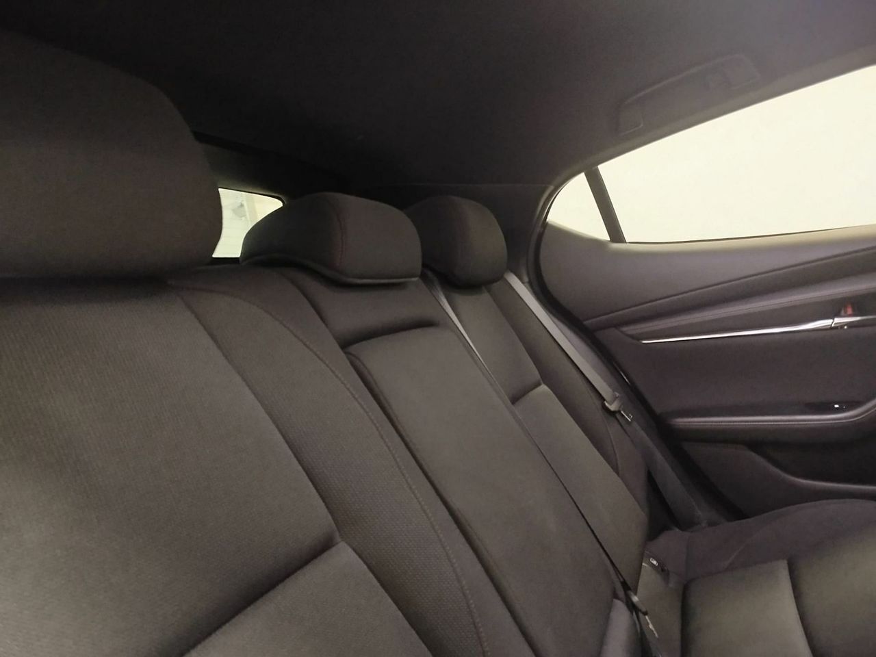 Mazda 3 2.0 e-SKYACTIV-G 88KW HOMURA - Foto 23