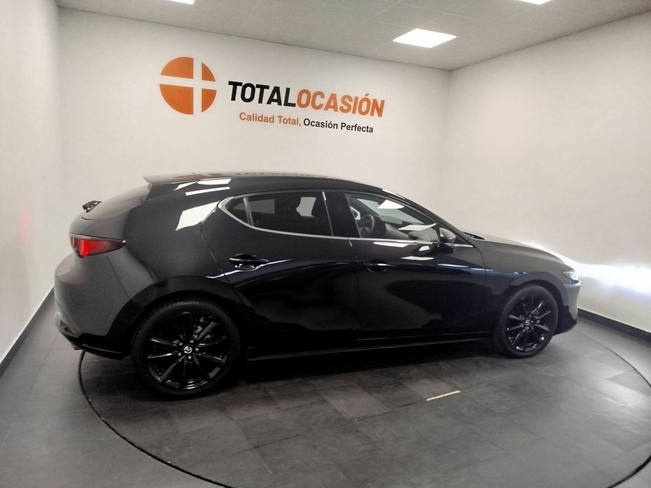 Mazda 3 2.0 e-SKYACTIV-G 88KW HOMURA - Foto 8