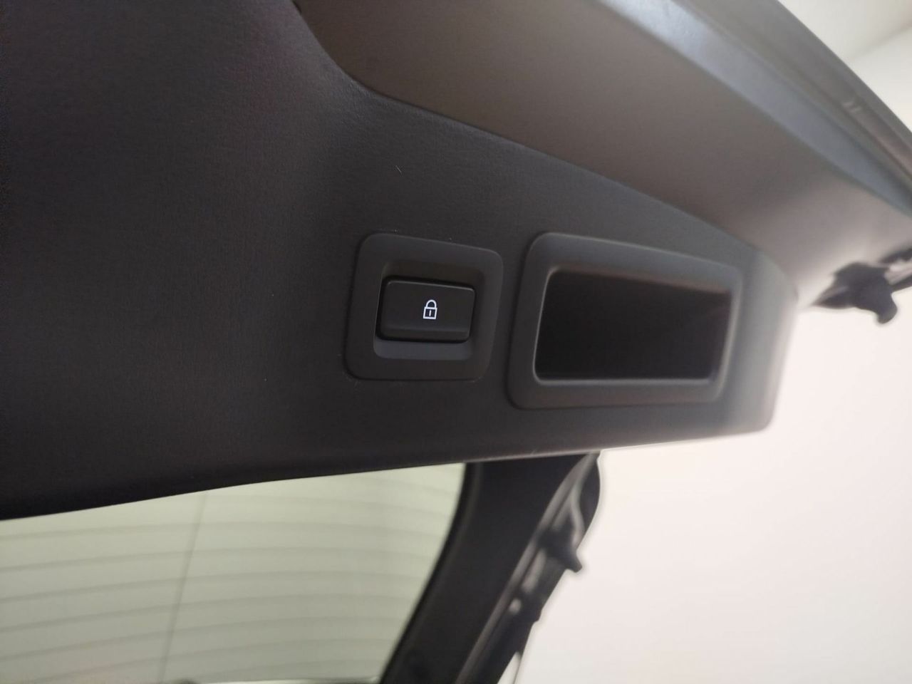 Mazda 3 2.0 e-SKYACTIV-G 88KW HOMURA - Foto 29