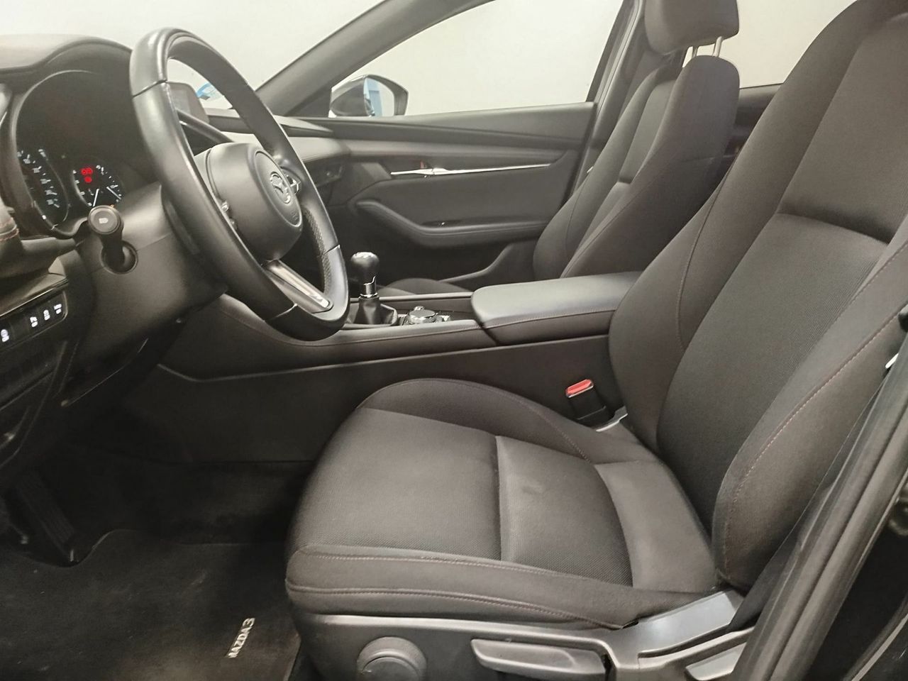 Mazda 3 2.0 e-SKYACTIV-G 88KW HOMURA - Foto 31