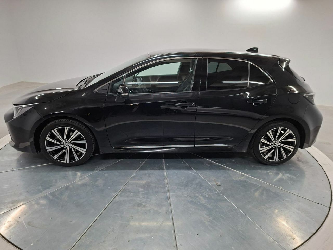 Toyota Corolla 1.8 125H STYLE E-CVT - Foto 6