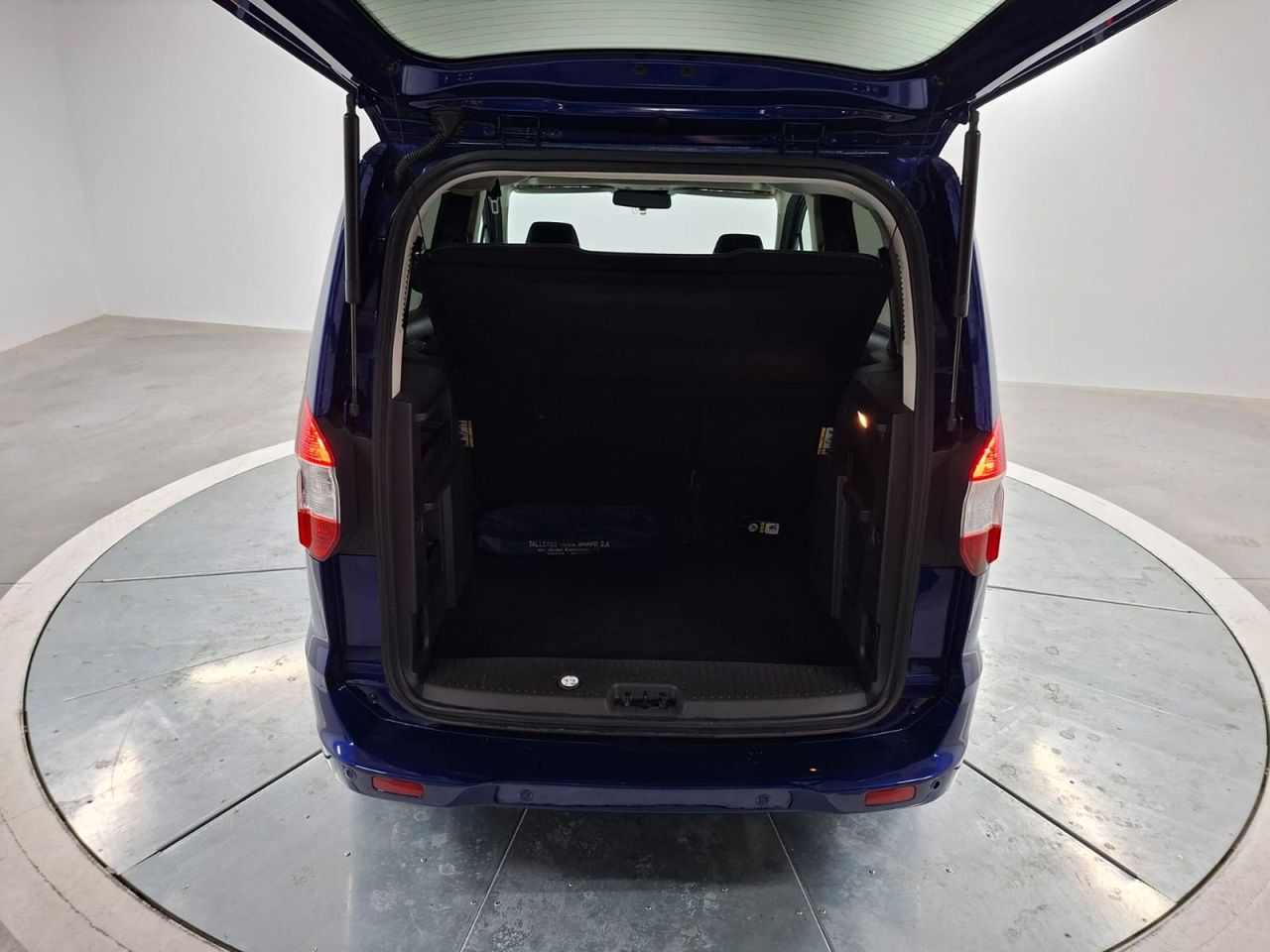 Ford Tourneo Courier 1.5 TDCi 74kW (100CV) Trend - Foto 9