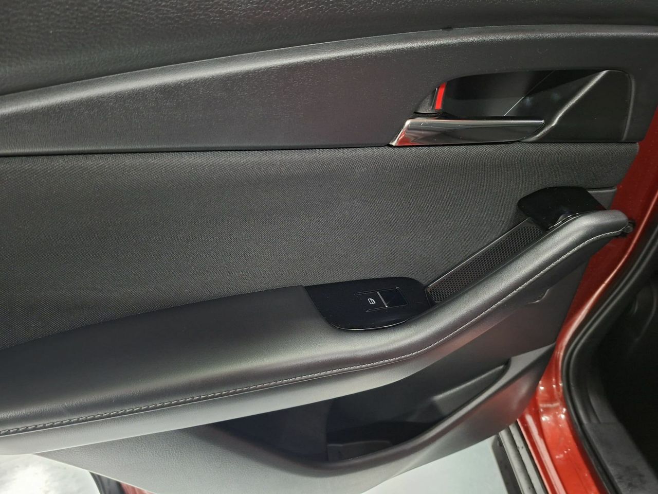 Mazda CX-30 2.0 90 kW 2WD Zenith (sin Pack Bose) - Foto 34