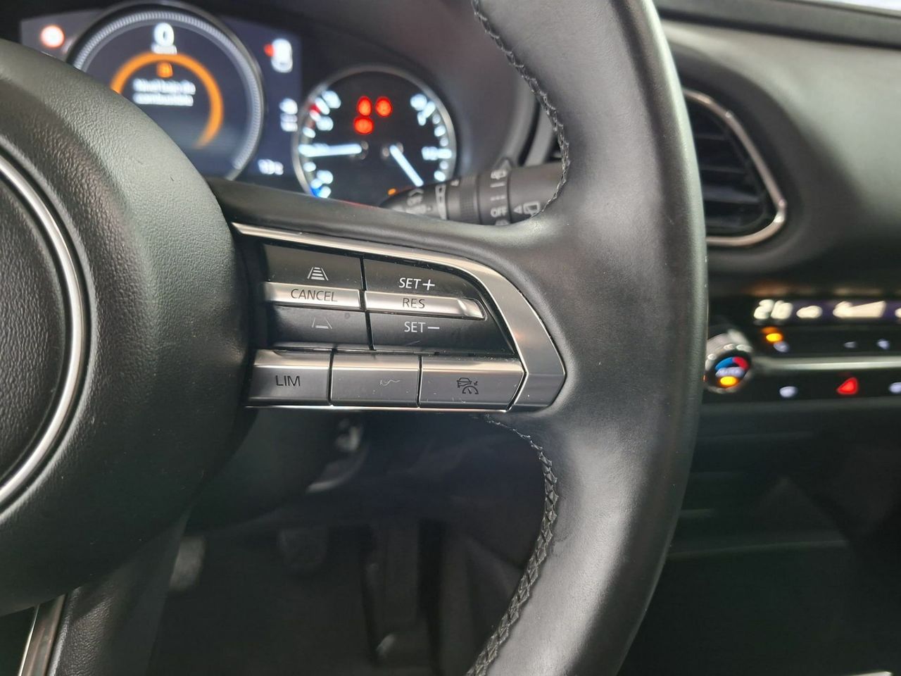 Mazda CX-30 2.0 90 kW 2WD Zenith (sin Pack Bose) - Foto 33