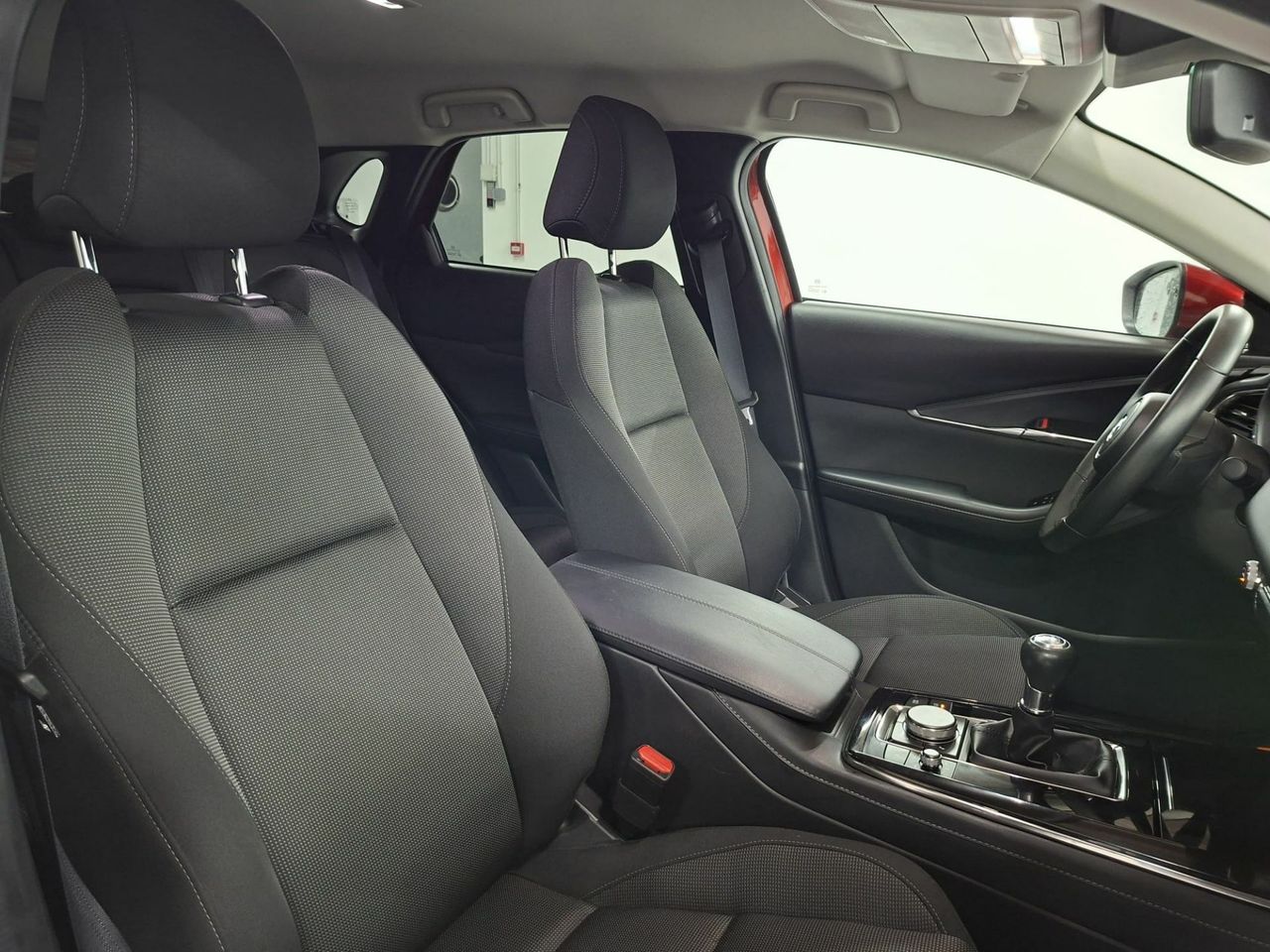 Mazda CX-30 2.0 90 kW 2WD Zenith (sin Pack Bose) - Foto 36