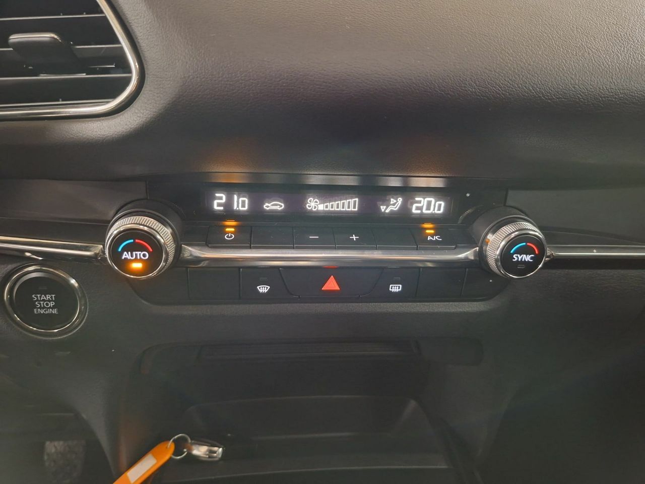 Mazda CX-30 2.0 90 kW 2WD Zenith (sin Pack Bose) - Foto 27