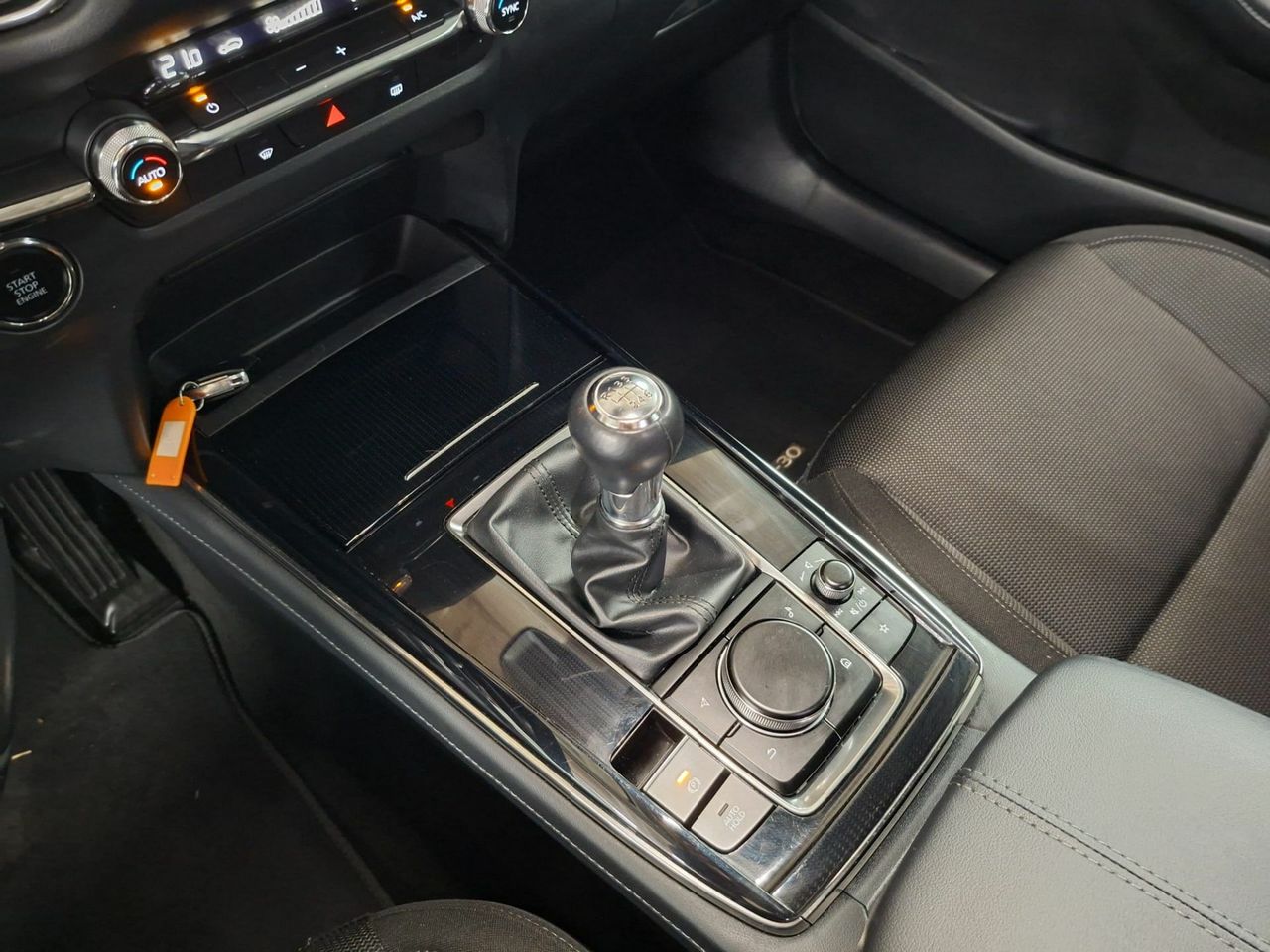 Mazda CX-30 2.0 90 kW 2WD Zenith (sin Pack Bose) - Foto 32