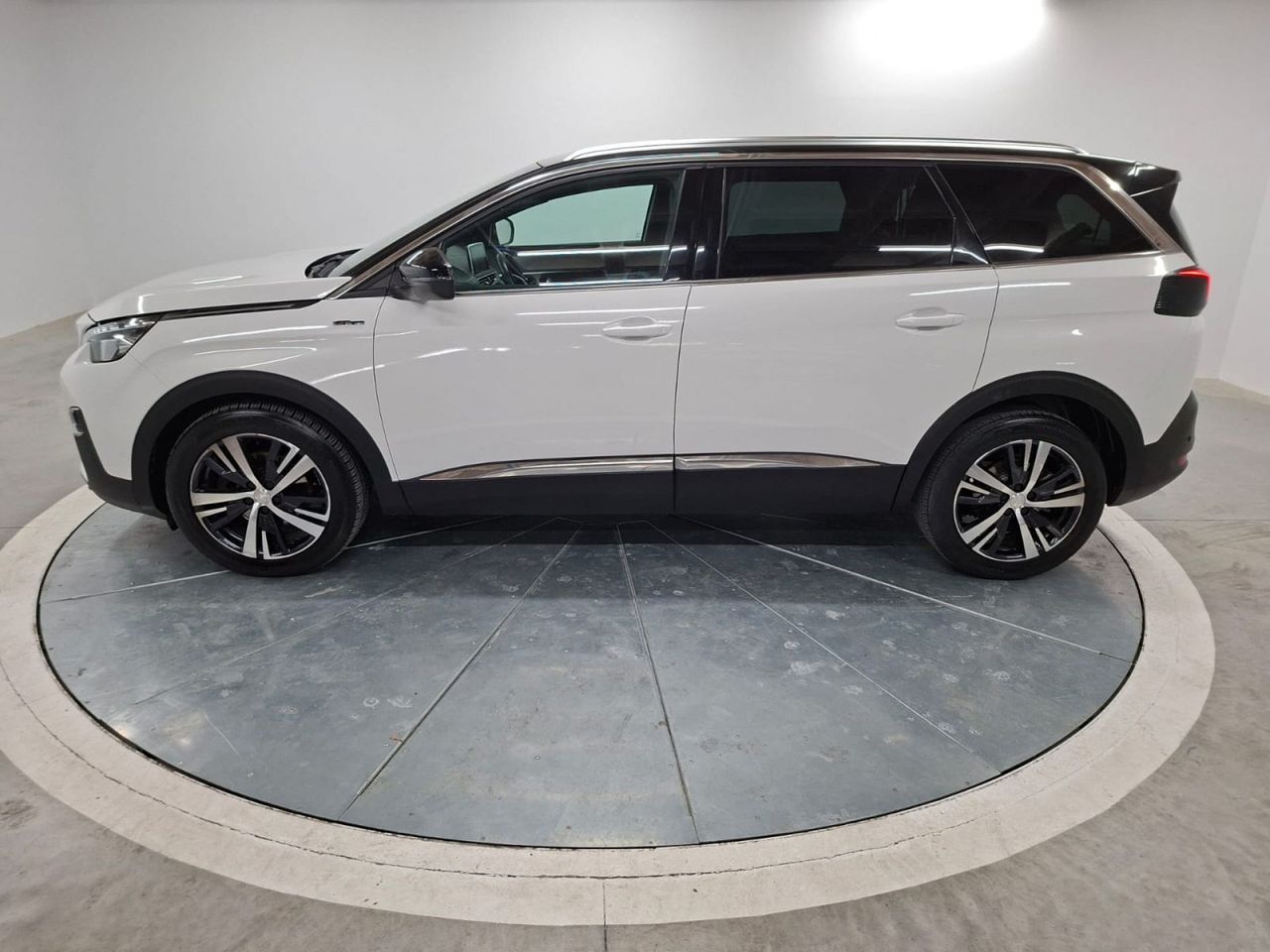 Peugeot 5008 GT Line 1.5L BlueHDi 96kW (130CV) S&S - Foto 5