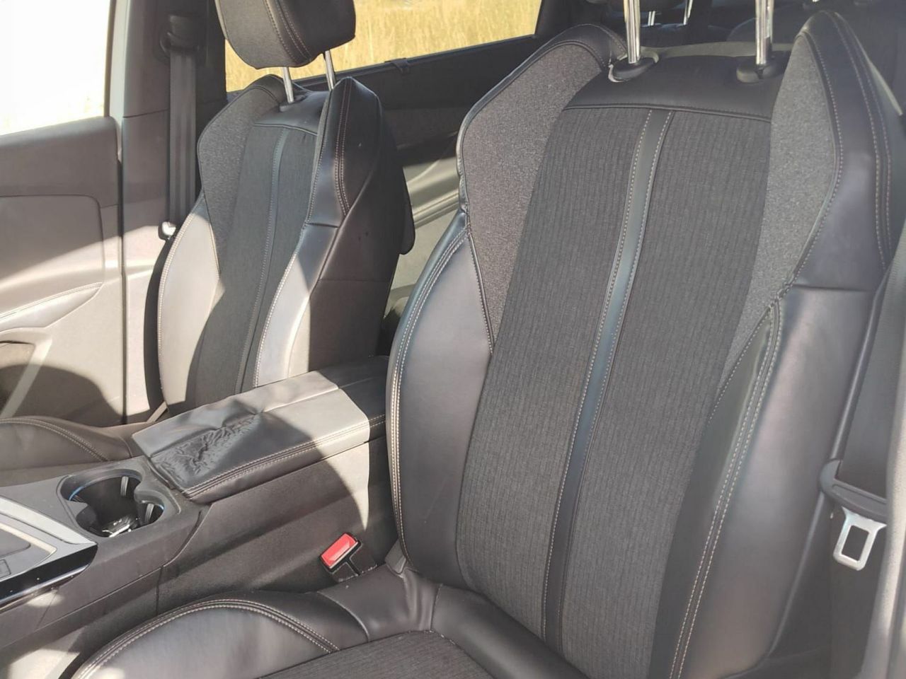 Peugeot 5008 GT Line 1.5L BlueHDi 96kW (130CV) S&S - Foto 6