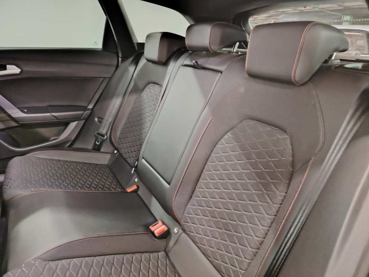 Seat Leon SP 1.5 eTSI 110kW DSG S&S FR - Foto 18