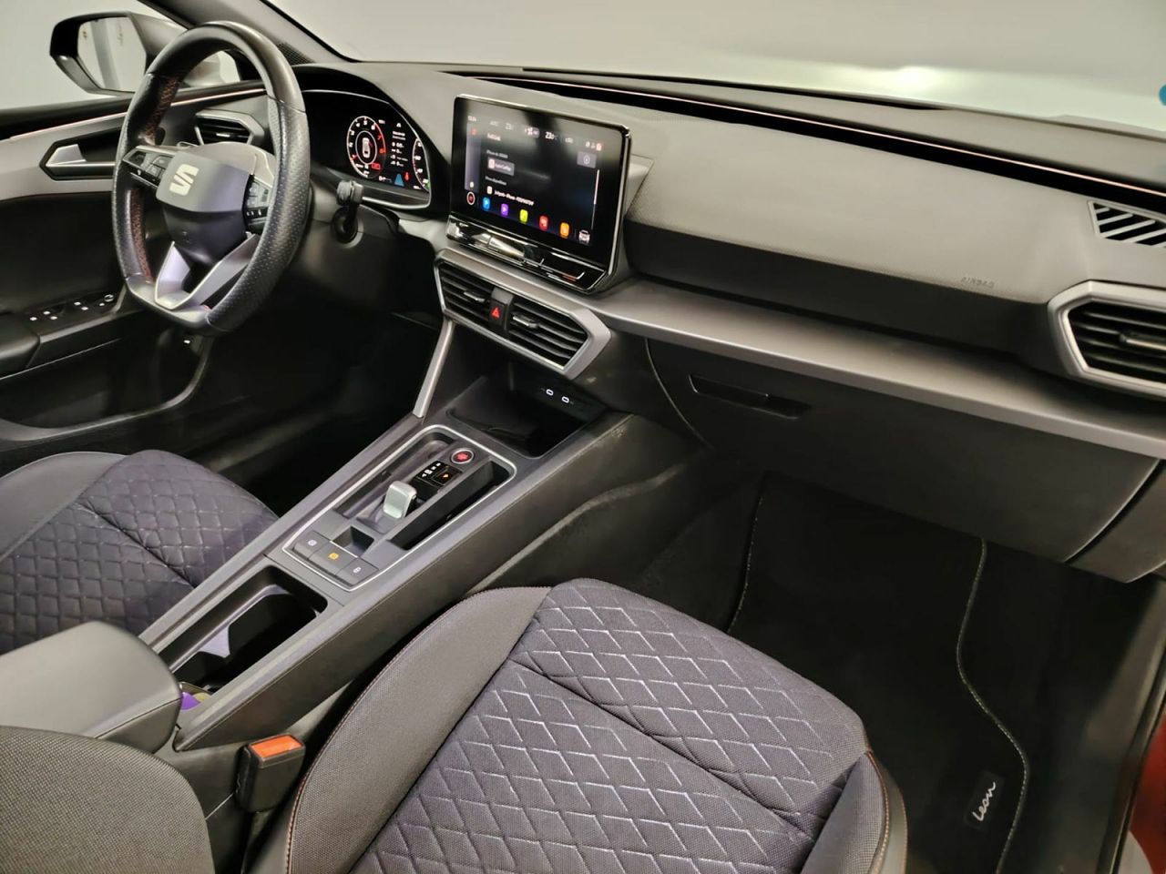 Seat Leon SP 1.5 eTSI 110kW DSG S&S FR - Foto 24