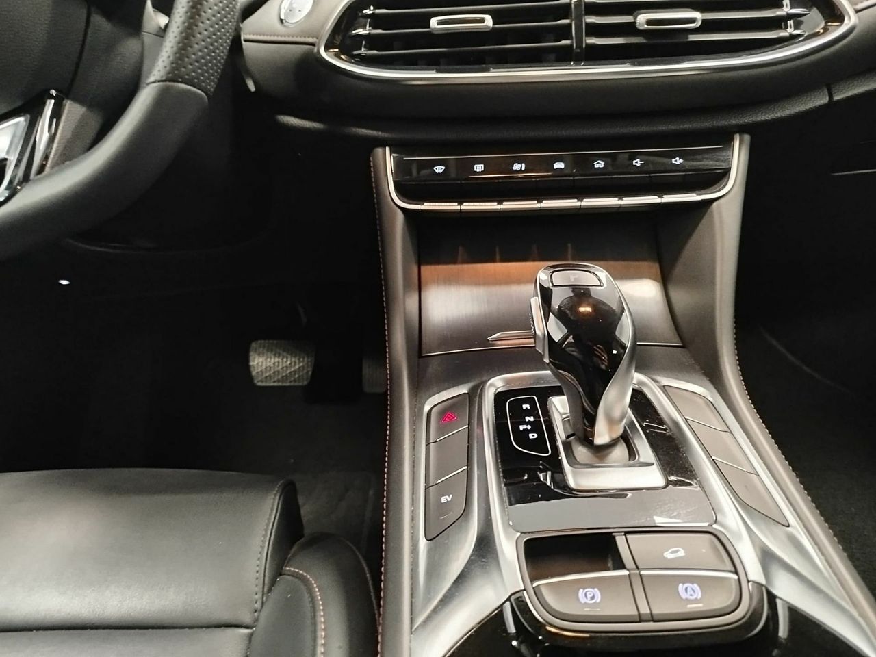 MG eHS 1.5T-GDI PHEV Luxury - Foto 25