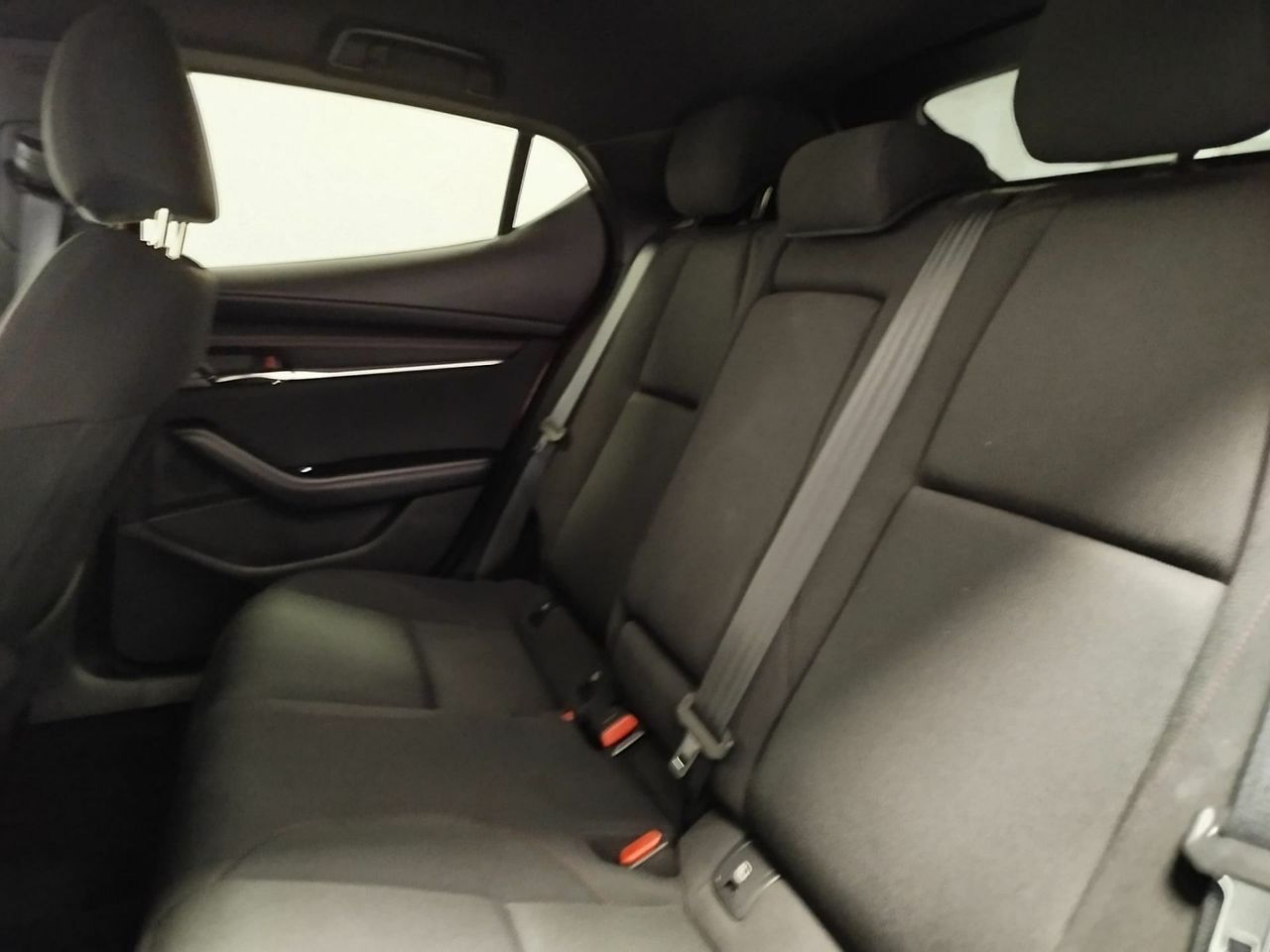 Mazda 3 2.0 e-SKYACTIV-G 90KW HOMURA - Foto 22