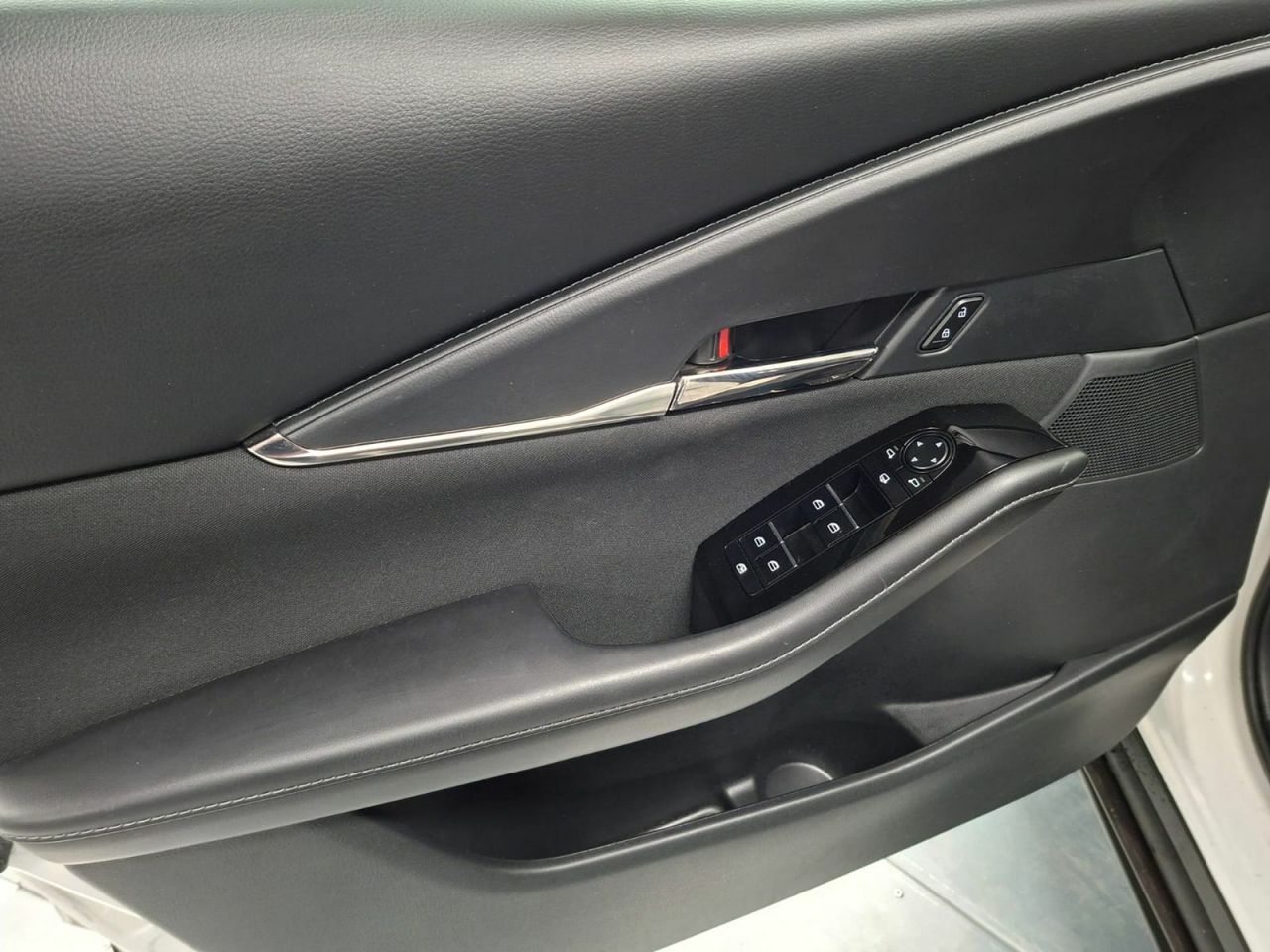 Mazda CX-30 e-SKYACTIV-G 2.0 90 kW 2WD Evolution - Foto 17