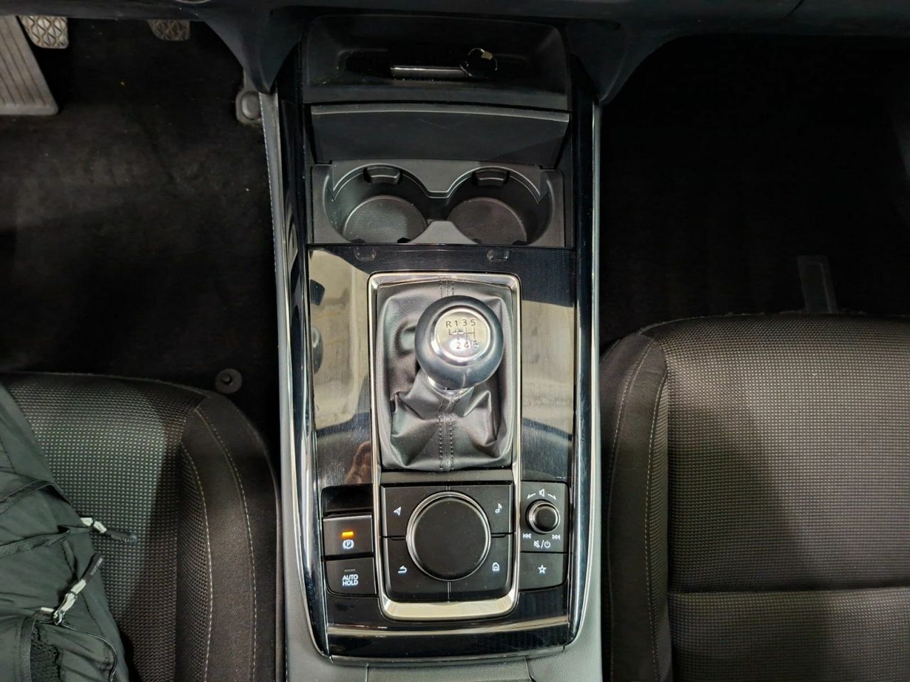 Mazda CX-30 e-SKYACTIV-G 2.0 90 kW 2WD Evolution - Foto 33