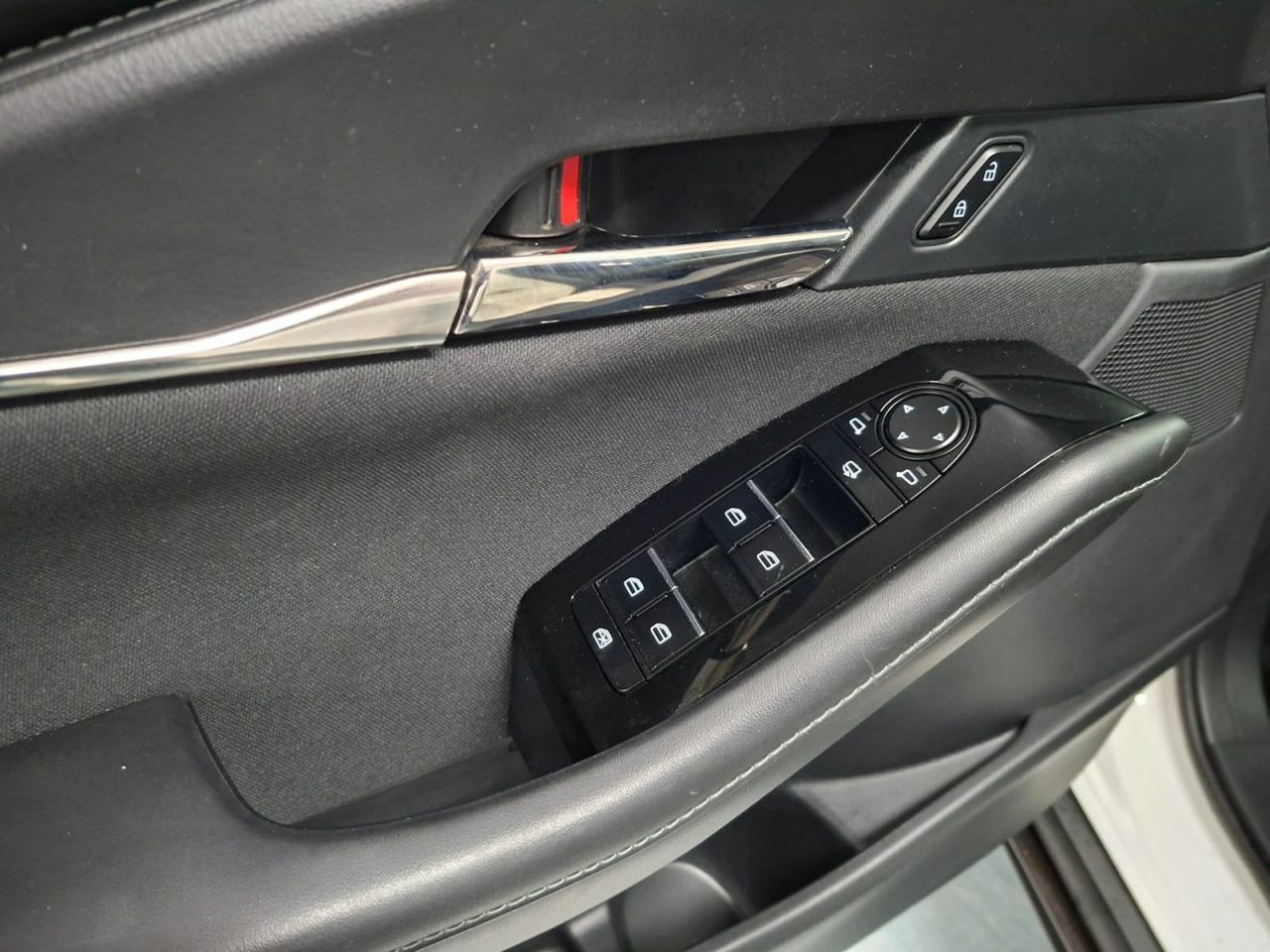 Mazda CX-30 e-SKYACTIV-G 2.0 90 kW 2WD Evolution - Foto 22