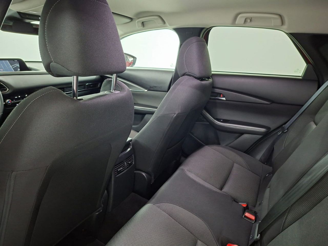 Mazda CX-30 e-SKYACTIV-G 2.0 90 kW 2WD AT Evolution - Foto 18