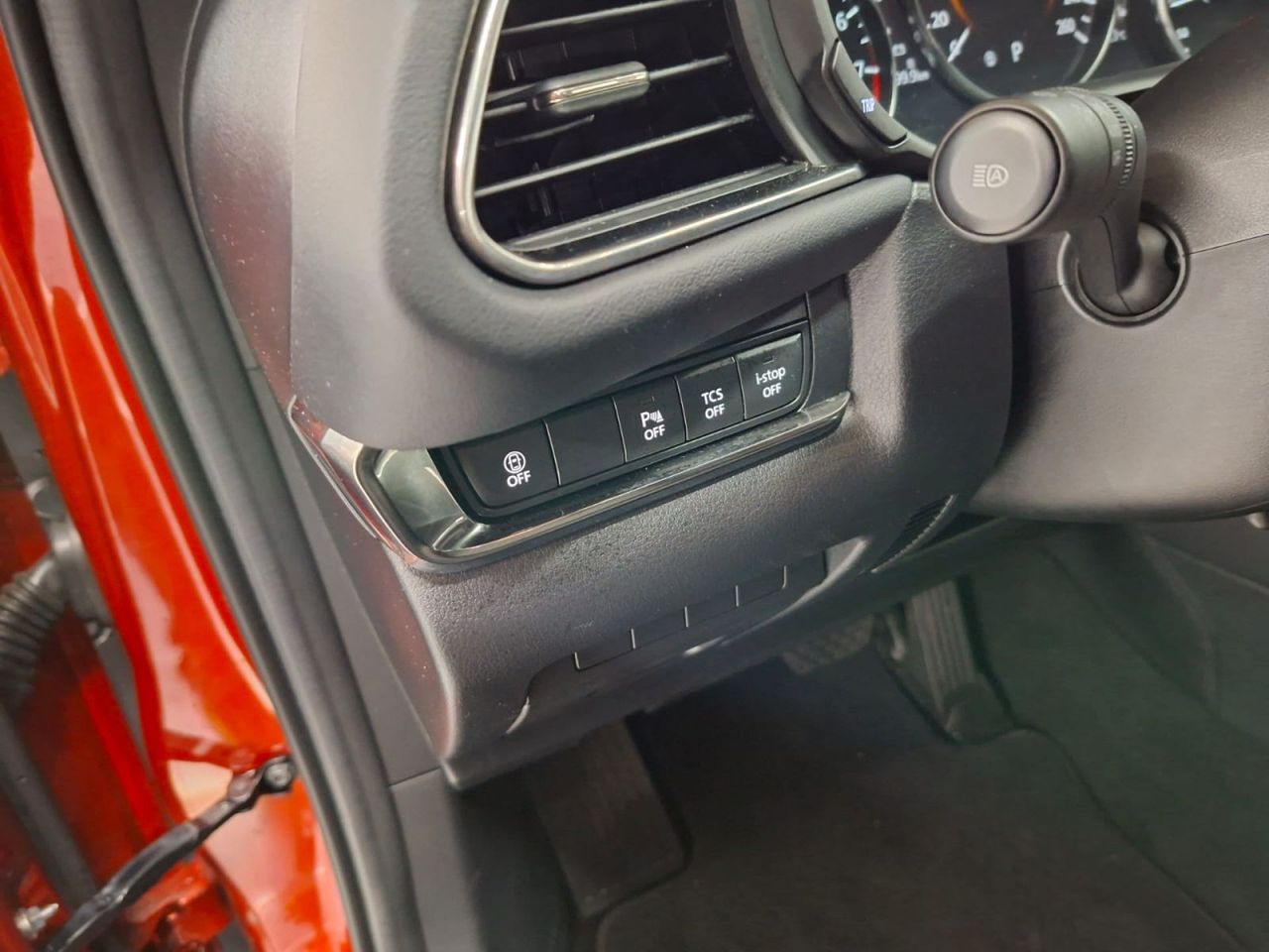 Mazda CX-30 e-SKYACTIV-G 2.0 90 kW 2WD AT Evolution - Foto 16