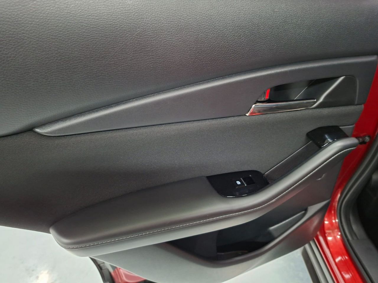 Mazda CX-30 e-SKYACTIV-G 2.0 90 kW 2WD AT Evolution - Foto 29