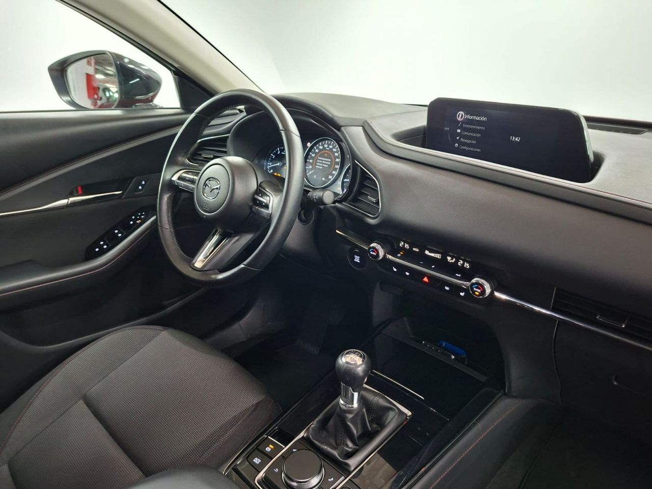 Mazda CX-30 e-SKYACTIV-G 2.0 110 kW 2WD Homura - Foto 36