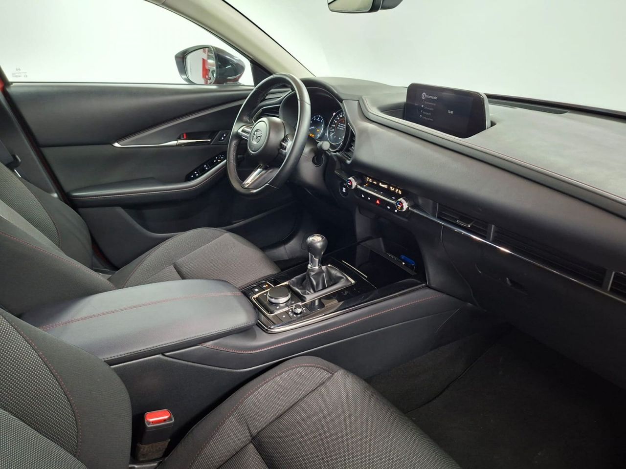 Mazda CX-30 e-SKYACTIV-G 2.0 110 kW 2WD Homura - Foto 33