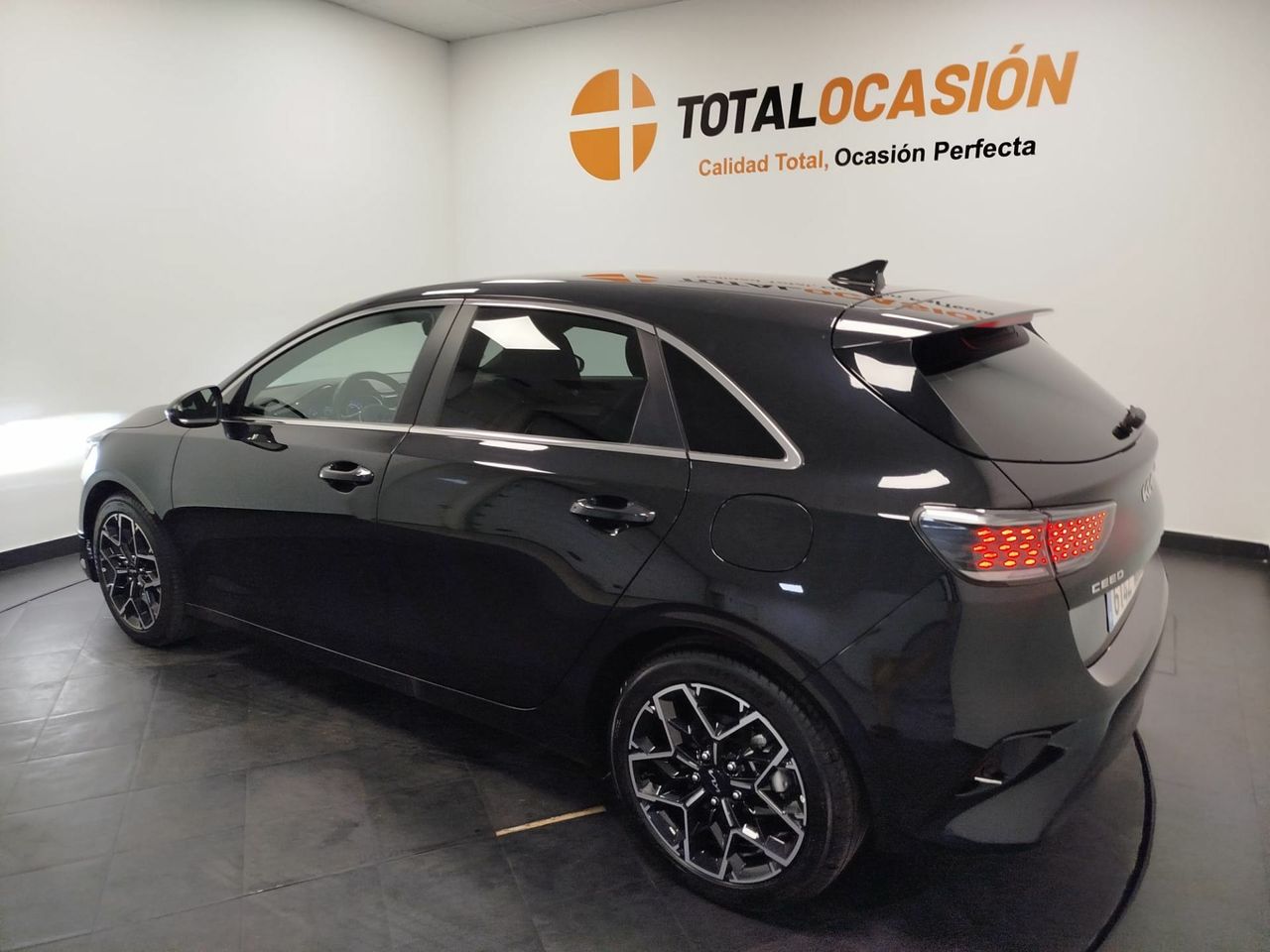 Kia Ceed 1.0 T-GDi 74kW (100CV) Style Edition - Foto 9