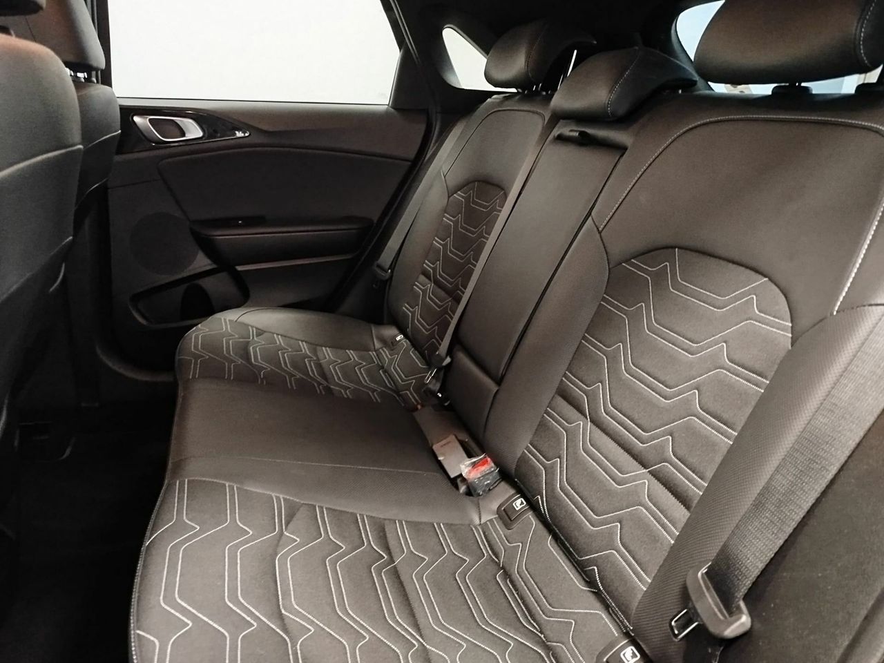 Kia Ceed 1.0 T-GDi 74kW (100CV) Style Edition - Foto 21