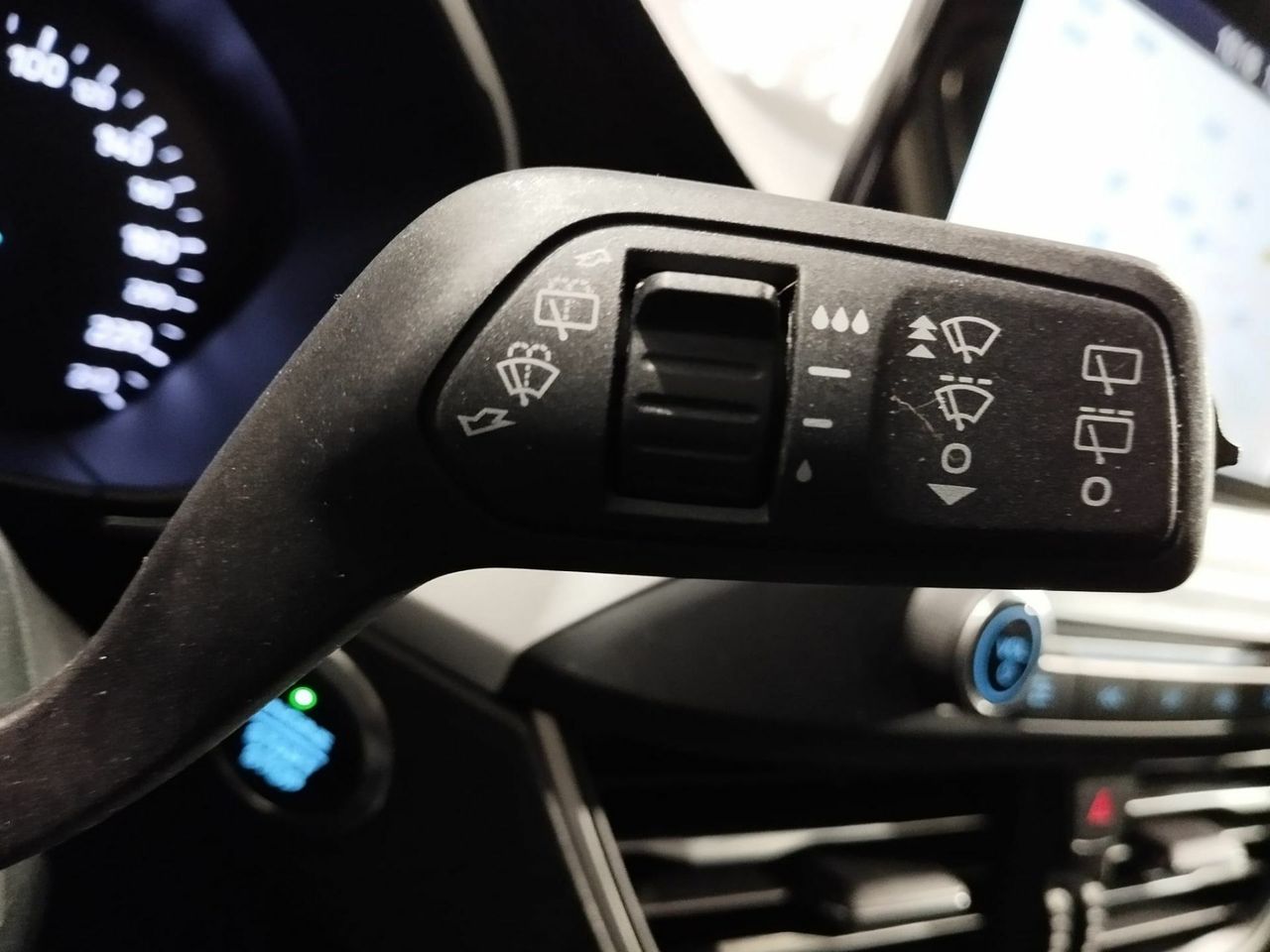 Ford Focus 1.0 Ecoboost 92kW Titanium Auto - Foto 14