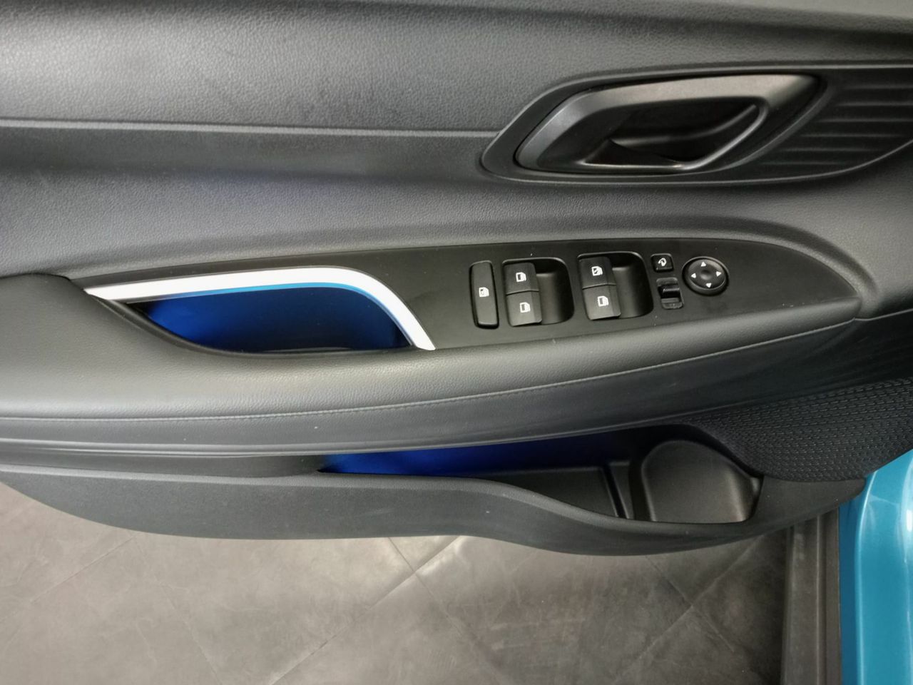 Hyundai Bayon 1.0 TGDI 74kW (100CV) 48V Maxx - Foto 29