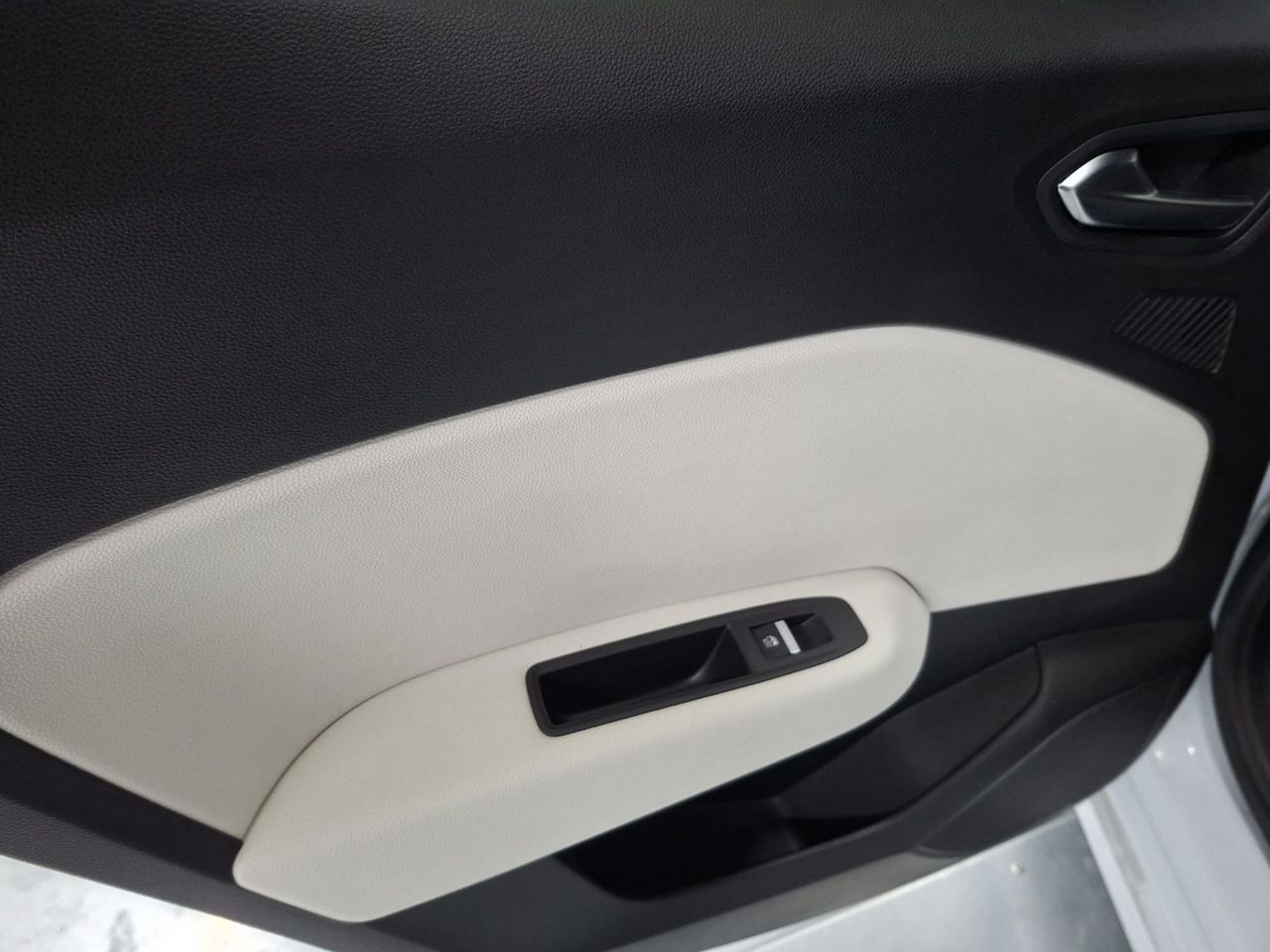 Renault Clio SL E-Tech Edition Híbrido 104 kW (140CV) - Foto 31