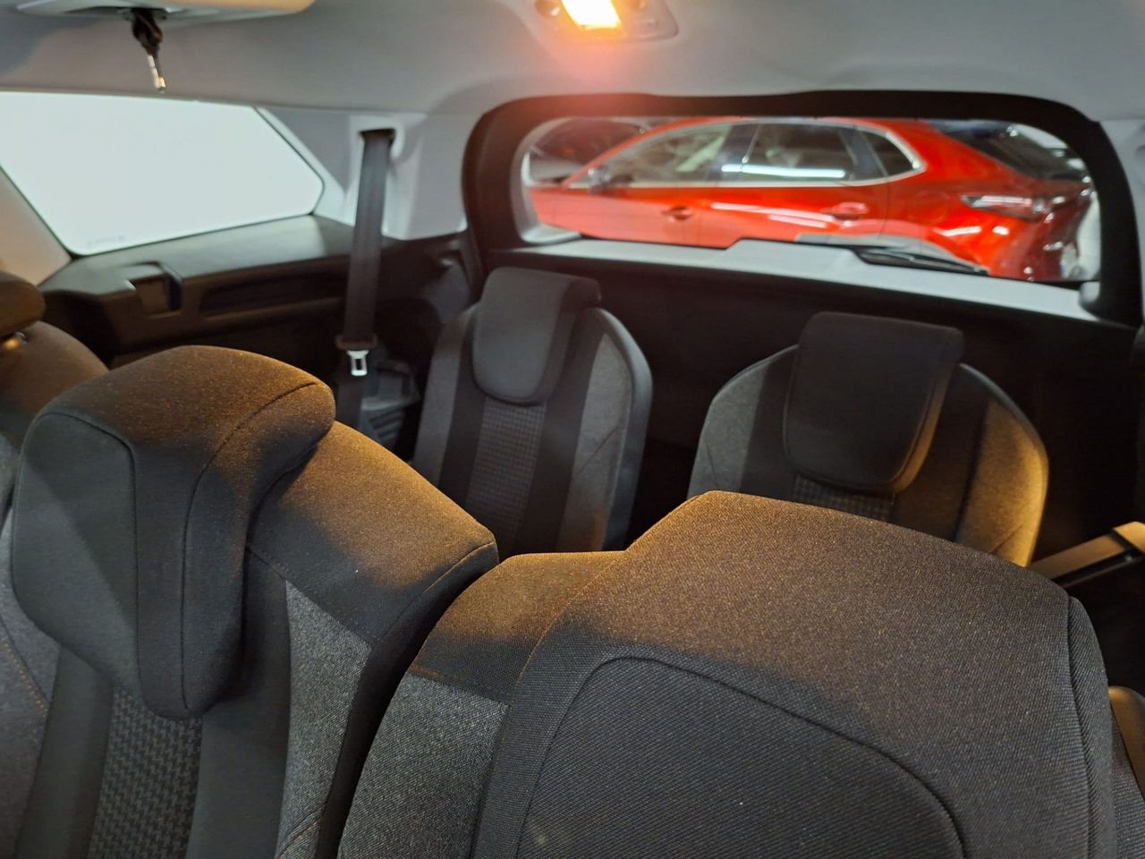 Peugeot 5008 1.5 BlueHDi 96kW (130CV) S&S Active - Foto 16