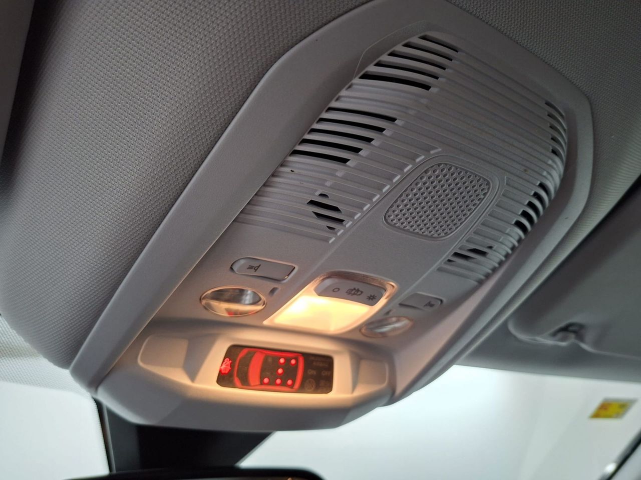 Peugeot 5008 1.5 BlueHDi 96kW (130CV) S&S Active - Foto 25