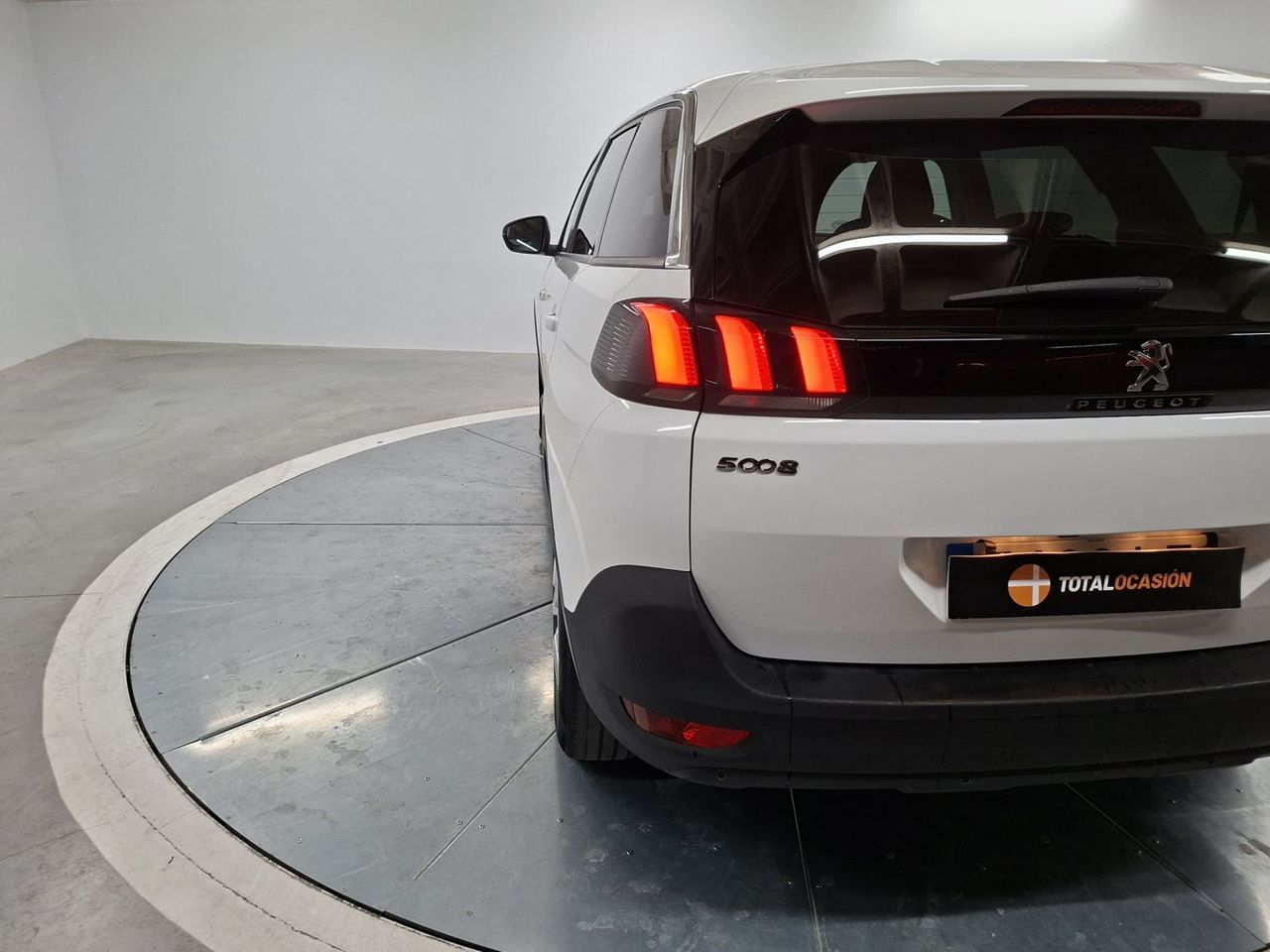 Peugeot 5008 1.5 BlueHDi 96kW (130CV) S&S Active - Foto 36