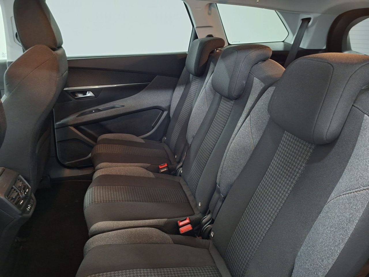 Peugeot 5008 1.5 BlueHDi 96kW (130CV) S&S Active - Foto 13