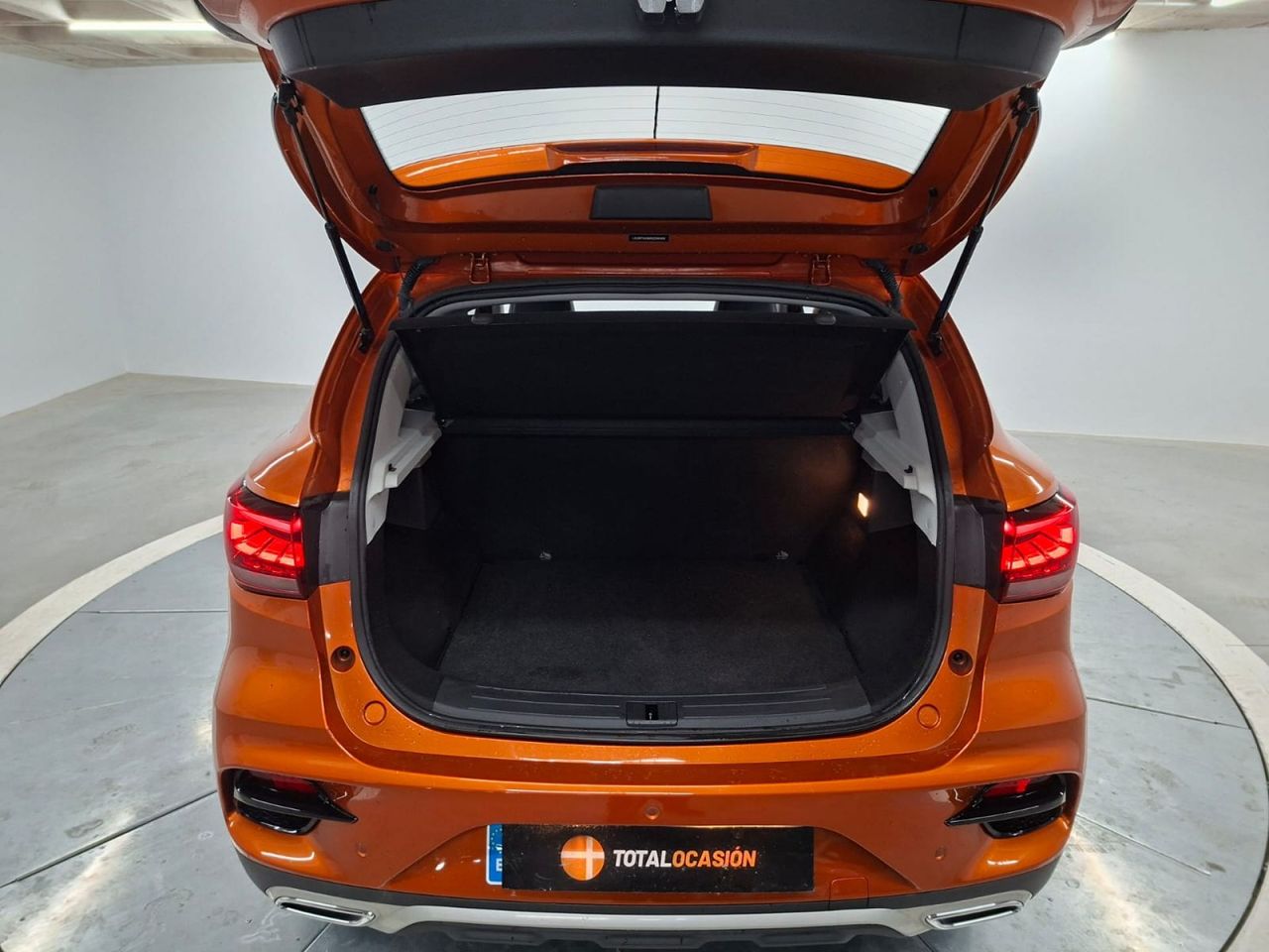 MG ZS 1.5 Luxury - Foto 12