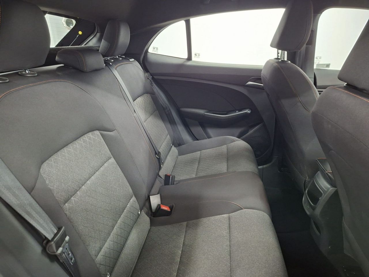 MG ZS 1.5 Luxury - Foto 9